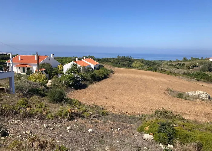Cozy Country House Near Beaches